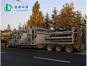污泥壓濾機設備發貨